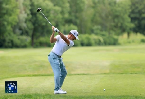 Wade Ormsby of Australia on the 13th tee during the second round of The BMW International Open at Golfclub Munchen Eichenried on June 25, 2021 in...
