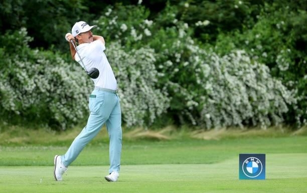 Wade Ormsby of Australia on the 15th tee during the second round of The BMW International Open at Golfclub Munchen Eichenried on June 25, 2021 in...