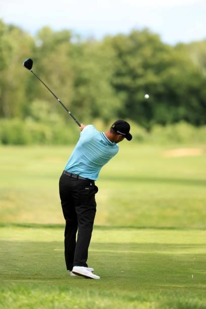 Picture number 8 in a swing sequence of Martin Kaymer of Germany during the second round of The BMW International Open at Golfclub Munchen Eichenried...