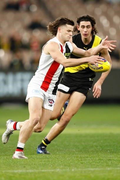 Jack Sinclair of the Saints runs with the ball during the round 15 AFL match between the Richmond Tigers and the St Kilda Saints at Melbourne Cricket...