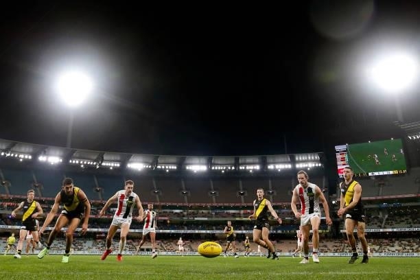 General view during the round 15 AFL match between the Richmond Tigers and the St Kilda Saints at Melbourne Cricket Ground on June 25, 2021 in...