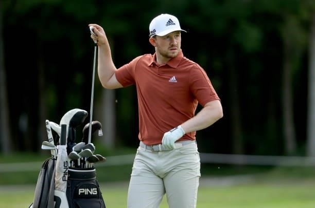 Connor Syme of Scotland on the 18th hole during the second round of The BMW International Open at Golfclub Munchen Eichenried on June 25, 2021 in...
