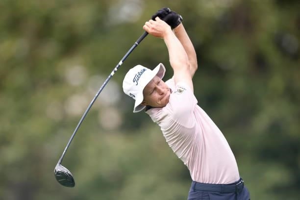 Peter Malnati of the United States plays his shot from the sixth tee during the second round of the Travelers Championship at TPC River Highlands on...