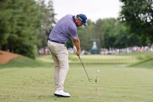 Marc Leishman of Australia plays his shot from the eighth tee during the second round of the Travelers Championship at TPC River Highlands on June...