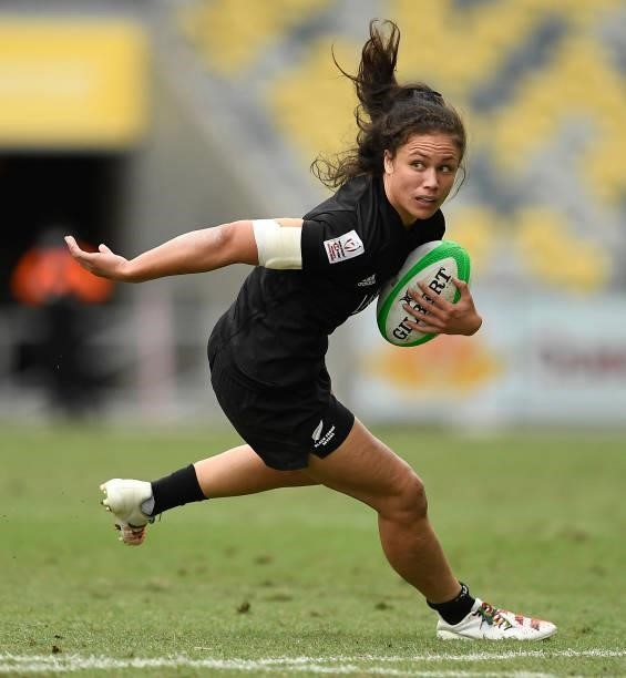 Ruby Tui of New Zealand runs the ball during the Oceania Sevens Challenge match between New Zealand and Australia at Queensland Country Bank Stadium...