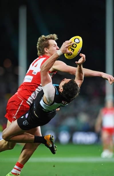 Steven Motlop of Port Adelaide marks during the round 15 AFL match between the Port Adelaide Power and the Sydney Swans at Adelaide Oval on June 26,...