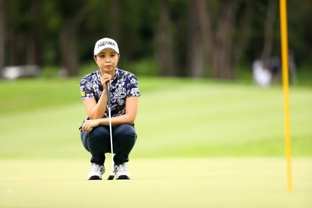Shina Kanazawa of Japan lines up a putt on the 8th green during the final round of the Earth Mondamin Cup at Camellia Hills Country Club on June 27,...