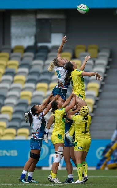 Maddison Levi of Oceania contests a line out with Chloe Dalton of Australia during the Oceania Sevens Challenge match between Australia and Oceania...