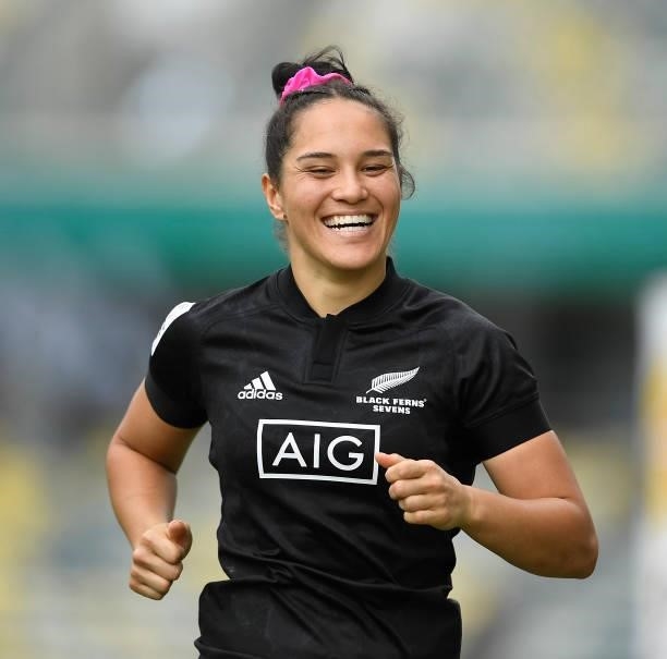 Terina Te Tamaki of New Zealand warms up during the Oceania Sevens Challenge match between New Zealand and Fiji at Queensland Country Bank Stadium on...
