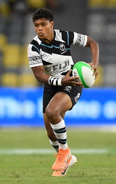 Rusila Nagasau of Fiji runs the ball during the Oceania Sevens Challenge match between Fiji and Oceania at Queensland Country Bank Stadium on June...