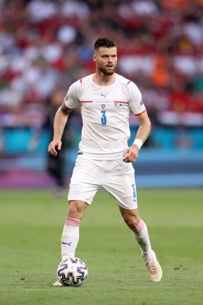 Ondrej Celustka of Czech Republic runs with the ball during the UEFA Euro 2020 Championship Round of 16 match between Netherlands and Czech Republic...