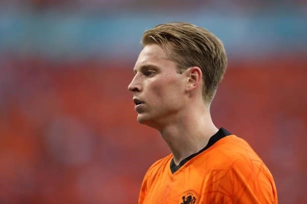 Frenkie de Jong of Netherlands looks dejected after the UEFA Euro 2020 Championship Round of 16 match between Netherlands and Czech Republic at...