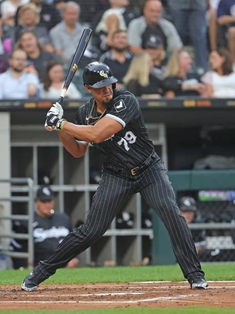 Jose Abreu of the Chicago White Sox bats against the Seattle Mariners at Guaranteed Rate Field on June 25, 2021 in Chicago, Illinois. The Mariners...