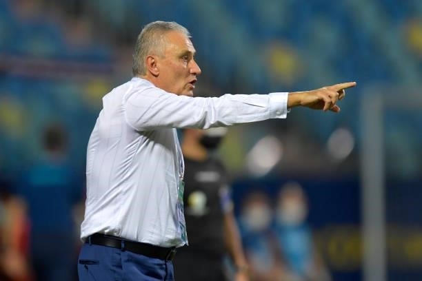 Tite of Brazil gives instructions to his players during a group B match between Brazil and Ecuador as part of Copa America Brazil 2021 at Estadio...