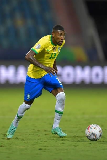 Emerson of Brazil controls the ball during a group B match between Brazil and Ecuador as part of Copa America Brazil 2021 at Estadio Olimpico on June...