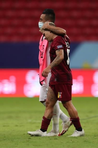 Christian Cueva of Peru embraces Yeferson Soteldo of Venezuela after a Group B Match between Venezuela and Peru as part of Copa America Brazil 2021...