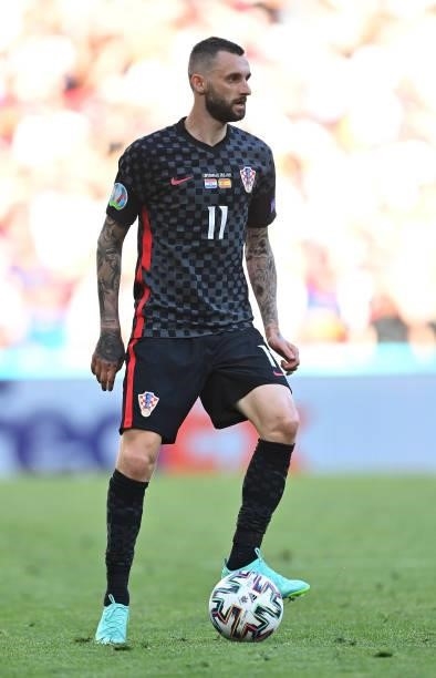 Marcelo Brozovic of Croatia on the ball during the UEFA Euro 2020 Championship Round of 16 match between Croatia and Spain at Parken Stadium on June...