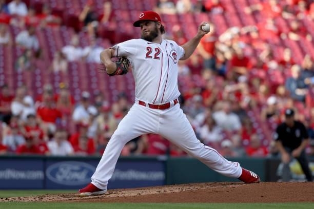 Wade Miley of the Cincinnati Reds pitches in the second inning against the Philadelphia Phillies at Great American Ball Park on June 28, 2021 in...