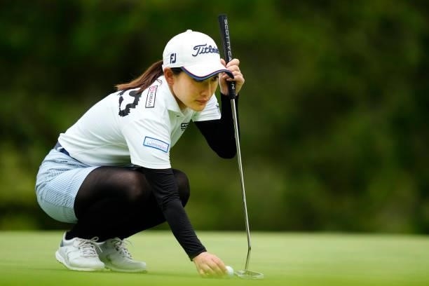 Yoshie Kobayashi of Japan lines up a putt on the 7th green during the second round of the Sky Ladies ABC Cup at the ABC Golf Club on June 30, 2021 in...