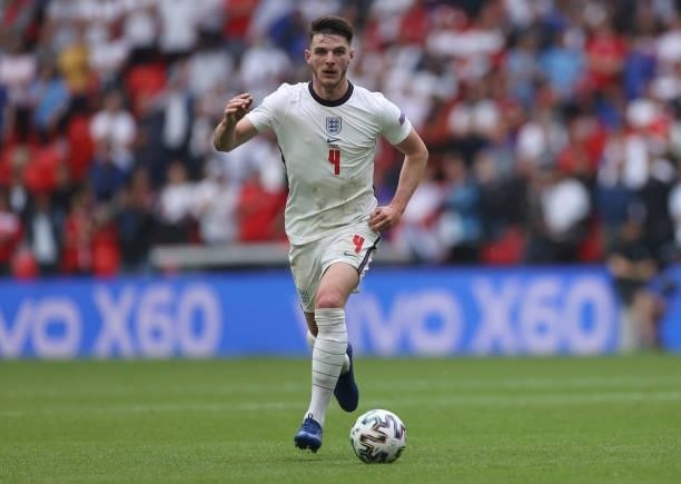 Declan Rice of England runs with the ball during the UEFA Euro 2020 Championship Round of 16 match between England and Germany at Wembley Stadium on...