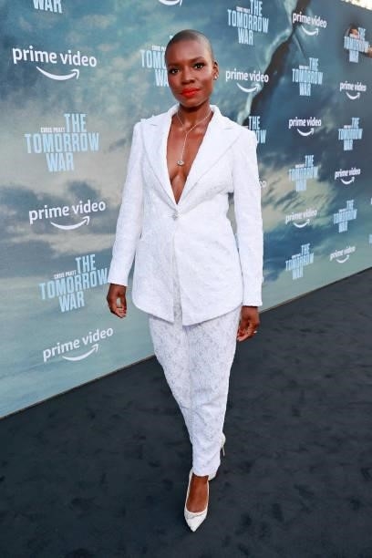 Alexis Louder attends the premiere of Amazon's "The Tomorrow War