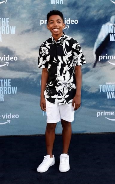 Seth Carr attends the premiere of Amazon's "The Tomorrow War
