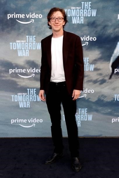 Dave Thompson attends the premiere of Amazon's "The Tomorrow War