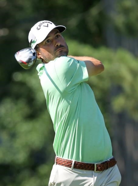 Kevin Kisner plays his shot from the fourth tee during the first round of the Rocket Mortgage Classic on July 01, 2021 at the Detroit Golf Club in...