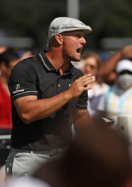 Bryson DeChambeau reacts to his tee shot on the third tee during the first round of the Rocket Mortgage Classic on July 01, 2021 at the Detroit Golf...