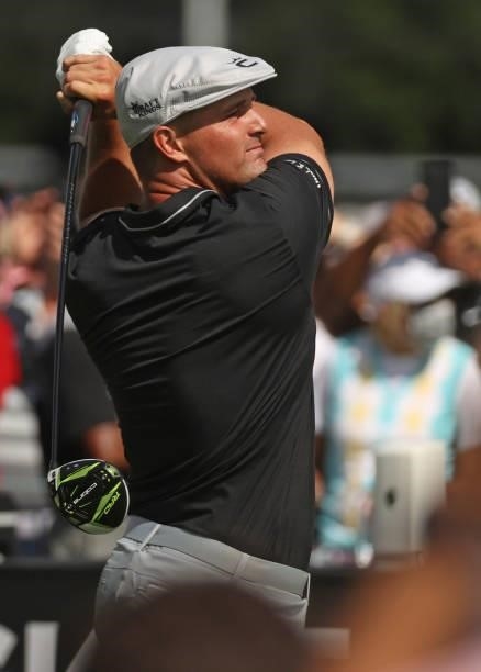 Bryson DeChambeau plays his shot from the third tee during the first round of the Rocket Mortgage Classic on July 01, 2021 at the Detroit Golf Club...