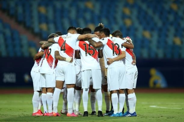 Players of Peru huddle prior to a quarterfinal match between Peru and Paraguay as part of Copa America Brazil 2021 at Estadio Olimpico on July 02,...