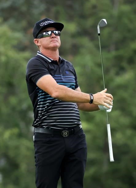 Brian Gay plays his shot from the ninth tee during the second round of the Rocket Mortgage Classic on July 02, 2021 at the Detroit Golf Club in...