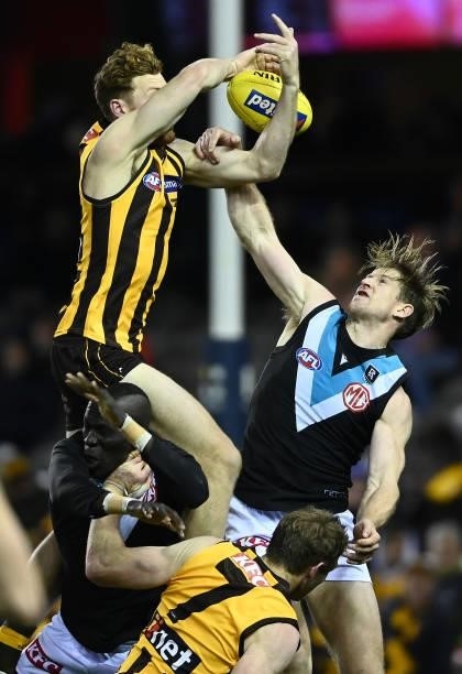 Tim O'Brien of the Hawks attempts to mark during the round 16 AFL match between Hawthorn Hawks and Port Adelaide Power at Marvel Stadium on July 03,...