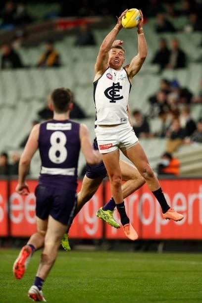 Patrick Cripps of the Blues marks the ball during the round 16 AFL match between Fremantle Dockers and Carlton Blues at the Melbourne Cricket Ground...