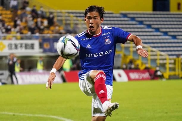 Ryuta Koike of Yokohama F.Marinos in action during the J.League Meiji Yasuda J1 match between Kashiwa Reysol and Yokohama F.Marinos at Sankyo...