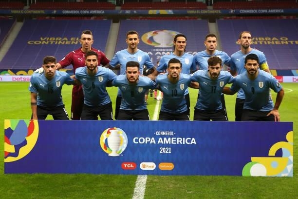 Players of Uruguay pose for the team photo prior to a quarter-final match of Copa America Brazil 2021 between Colombia and Uruguay at Mane Garrincha...