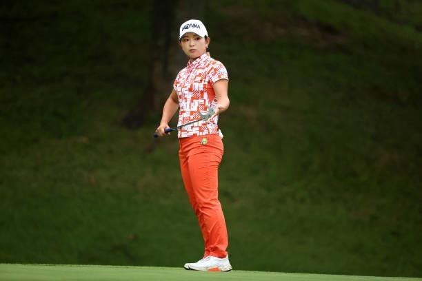 Momo Yoshikawa of Japan reacts after a putt on the 17th green during the rest of third round of the Shiseido Ladies Open at Totsuka Country Club on...