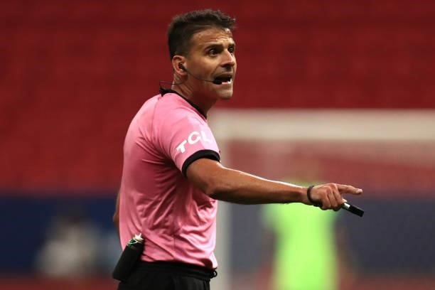 Spanish referee Jesus Gil Manzano reacts during a quarter-final match of Copa America Brazil 2021 between Colombia and Uruguay at Mane Garrincha...