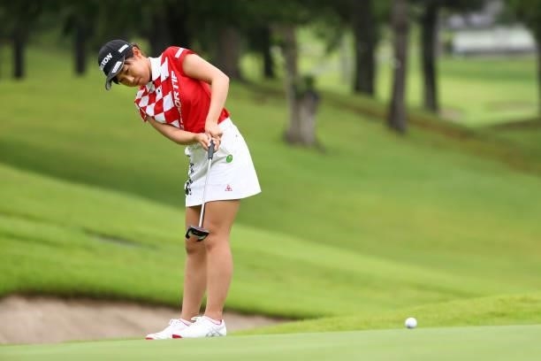 Nana Suganuma of Japan attempts a putt on the 1st green during the final round of the Shiseido Ladies Open at Totsuka Country Club on July 4, 2021 in...