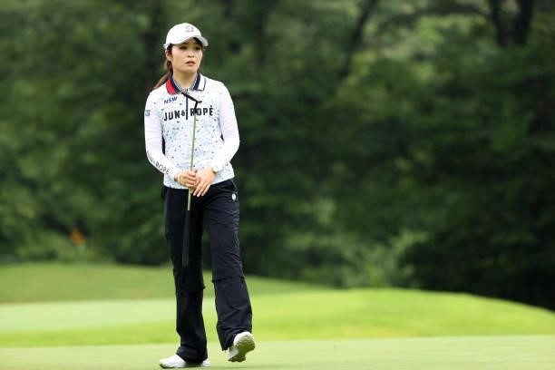 Kana Mikashima of Japan reacts after a putt on the 1st green during the final round of the Shiseido Ladies Open at Totsuka Country Club on July 4,...