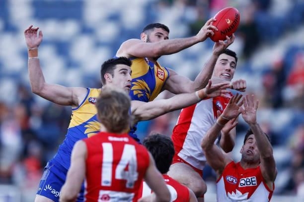 Jack Darling of the Eagles marks the ball during the round 16 AFL match between Sydney Swans and West Coast Eagles at GMHBA Stadium on July 04, 2021...