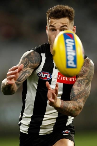Jamie Elliott of the Magpies chases the ball during the round 16 AFL match between Collingwood Magpies and St Kilda Saints at Melbourne Cricket...