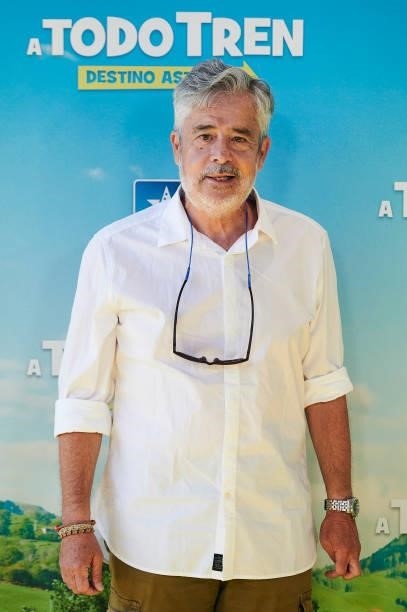 Carlos Iglesias attends to premiere film of 'A Todo Tren. Destino Asturias" at Kinepolis Cinemas on July 04, 2021 in Madrid, Spain.