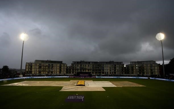 The square is covered as rain stops play during the third One Day International between England and Sri Lanka at Bristol County Ground on July 04,...