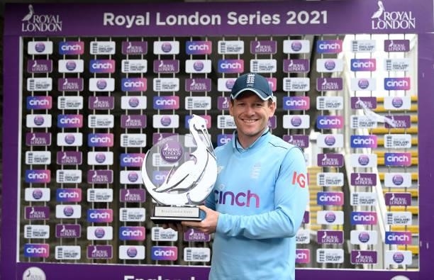 England captain Eoin Morgan holds up the series trophy after the third One Day International between England and Sri Lanka at Bristol County Ground...