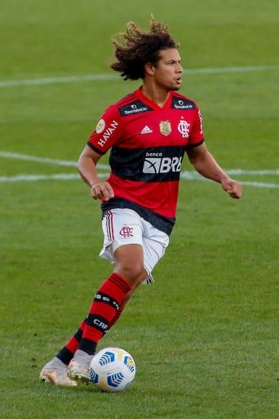 Willian Arao of Flamengo control the ball during a match between Flamengo and Fluminense as part of Brasileirao 2021 at Neo Quimica Arena on July 04,...