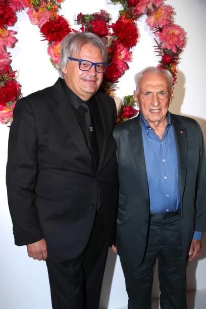 Master perfume at Louis Vuitton Jacques Cavallier and Creator of the perfume cap, architect Frank Gehry attend Louis Vuitton Parfum hosts dinner at...