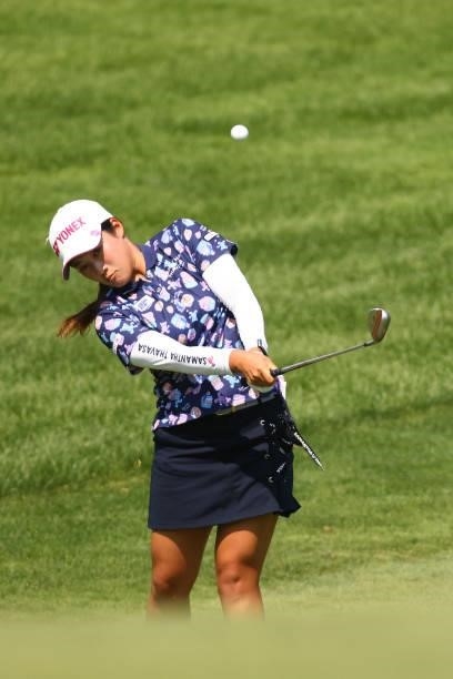 Suzuka Yamaguchi of Japan chips to the ninth green during the first round of the Marathon LPGA Classic presented by Dana at Highland Meadows Golf...