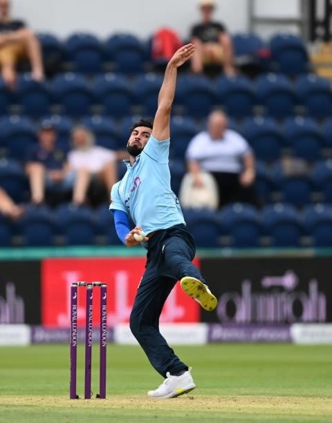 Saqib Mahmood of England bowls during the 1st Royal London Series One Day International match between England and Pakistan at Sophia Gardens on July...