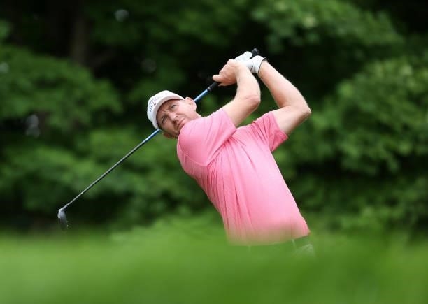 Vaughn Taylor plays his shot from the sixth tee during the first round of the John Deere Classic at TPC Deere Run on July 08, 2021 in Silvis,...
